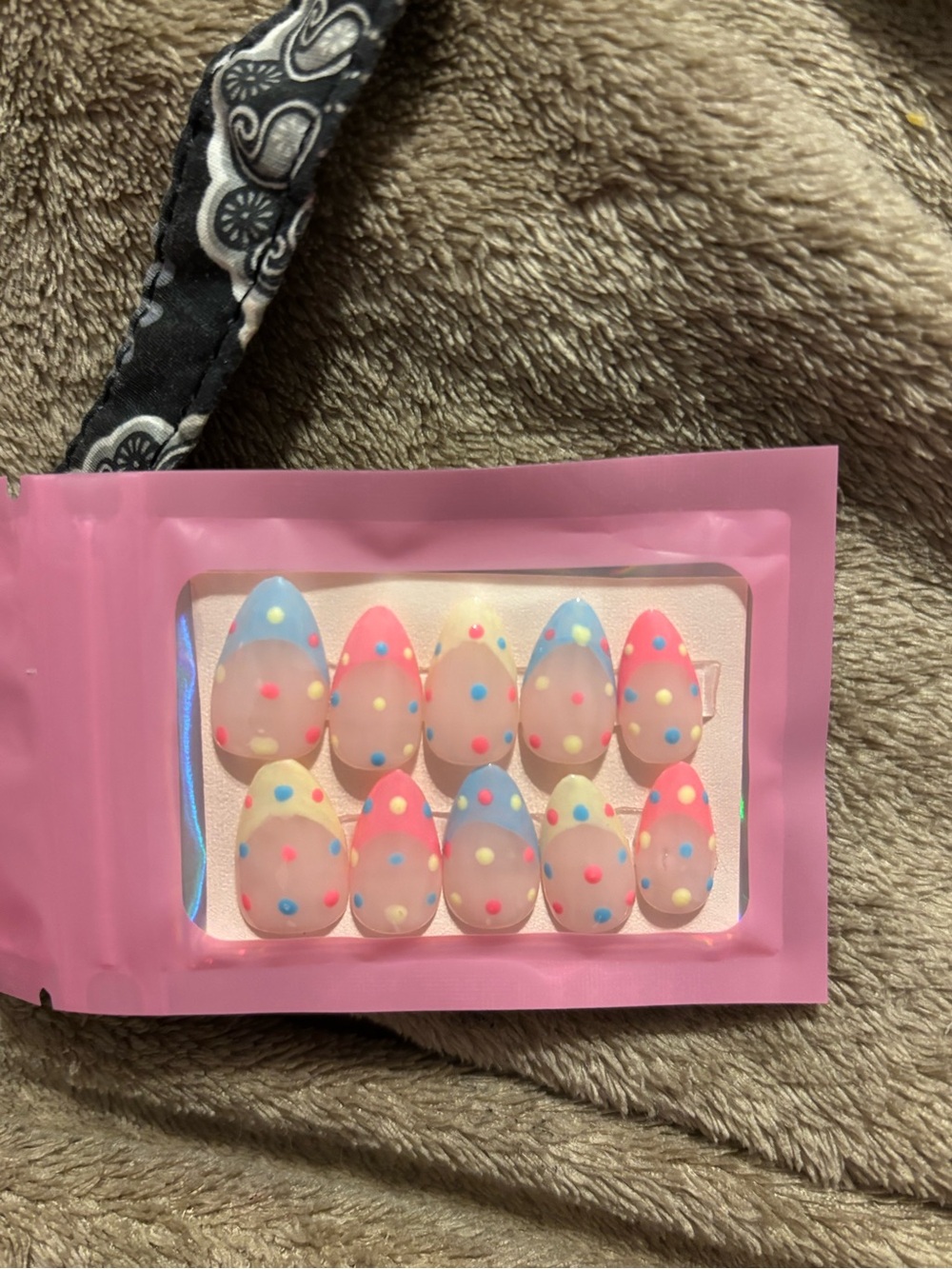 Polka Dot Press-On Nails - Pink & Blue